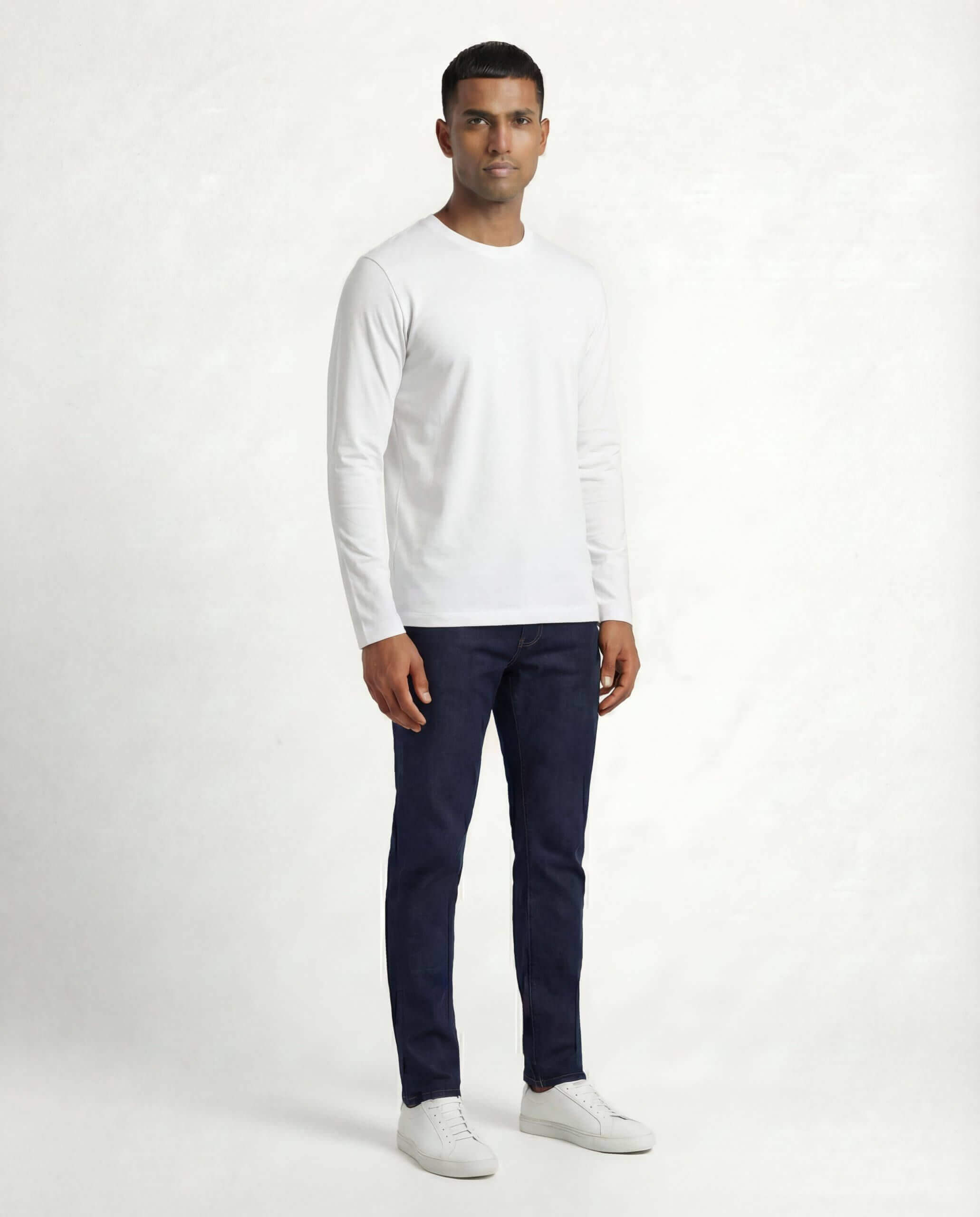white-THE OXFORD CREW (2)