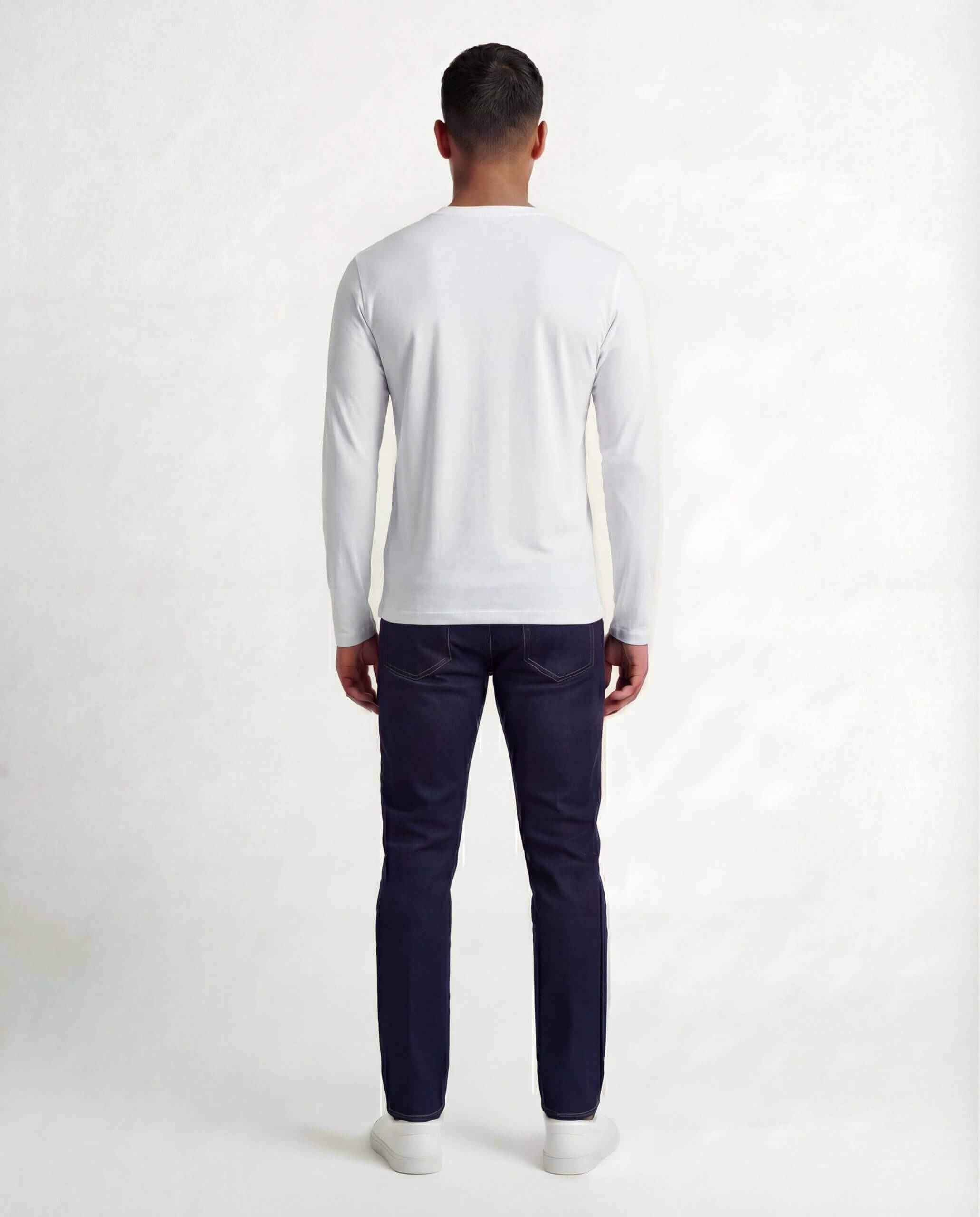 white-THE OXFORD CREW (3)
