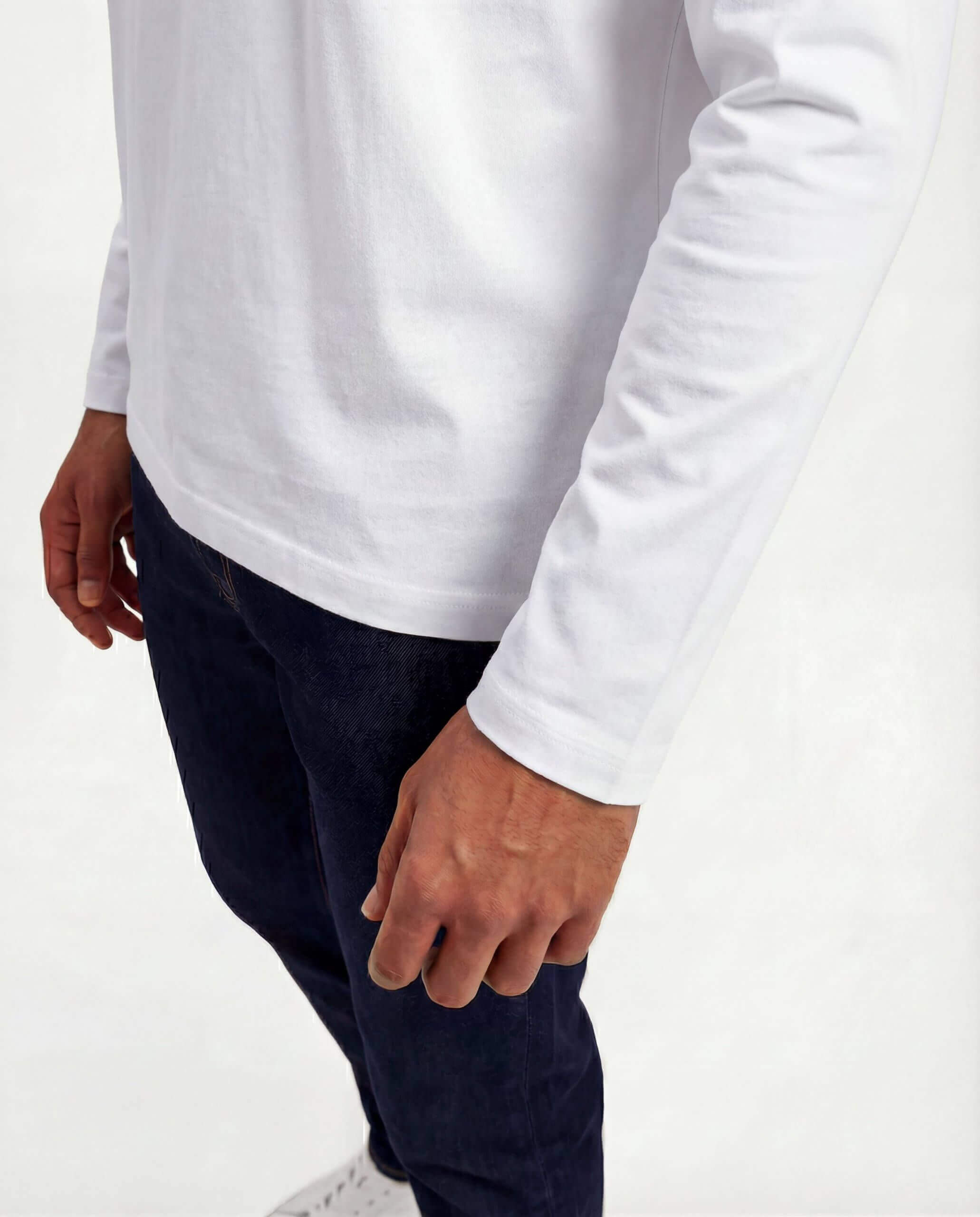 white-THE OXFORD CREW (4)